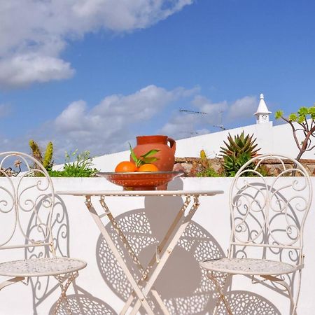 Chic Suite Sequa In Taviras Historical Centre Esterno foto